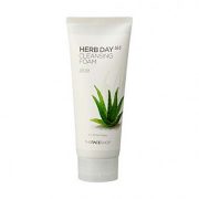 The face shop Herb365 cleansing foam Aloe 1